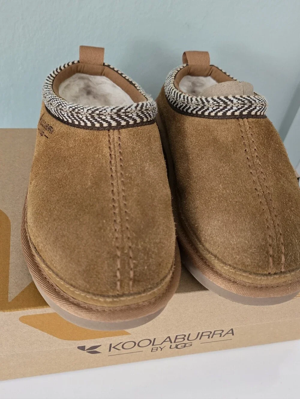 Koolaburra By UGG Kids Brown Slip-On Cozy Shoe Downtown Casual